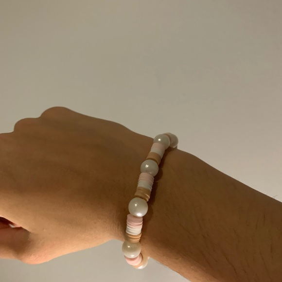 Handmade Clay Beads Bracelet White, pink, tan and pearl One Size - Picture 3 of 3